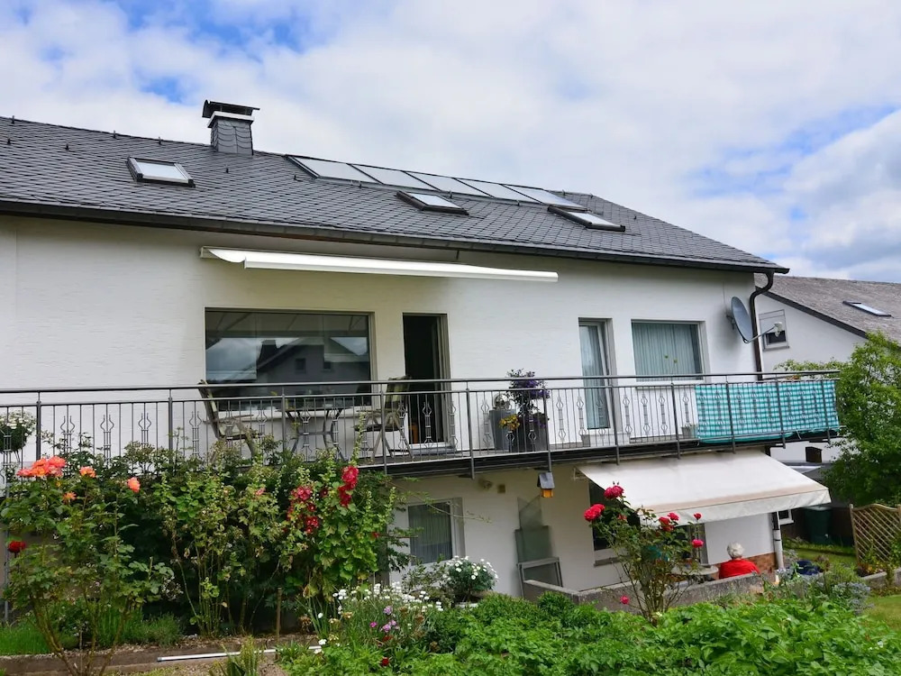 Solitary Apartment in Bdefeld With Garden and Terrace