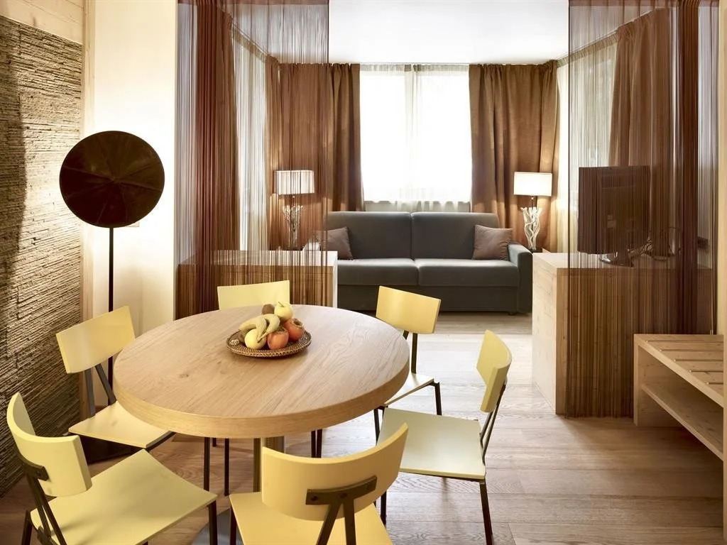 Residence Color Home