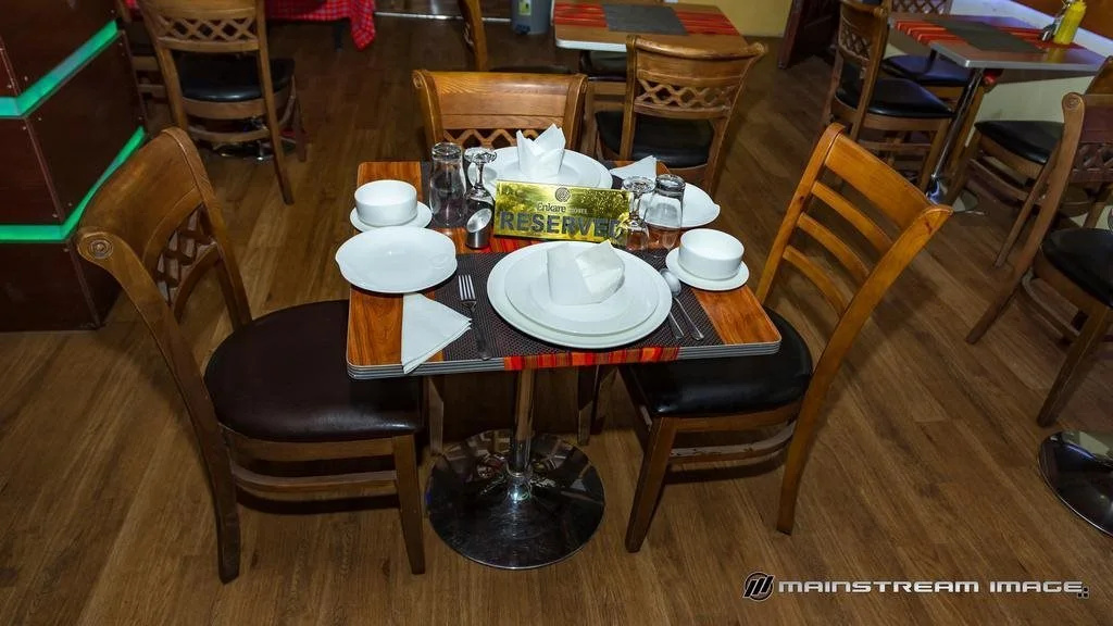 Enkare Hotel