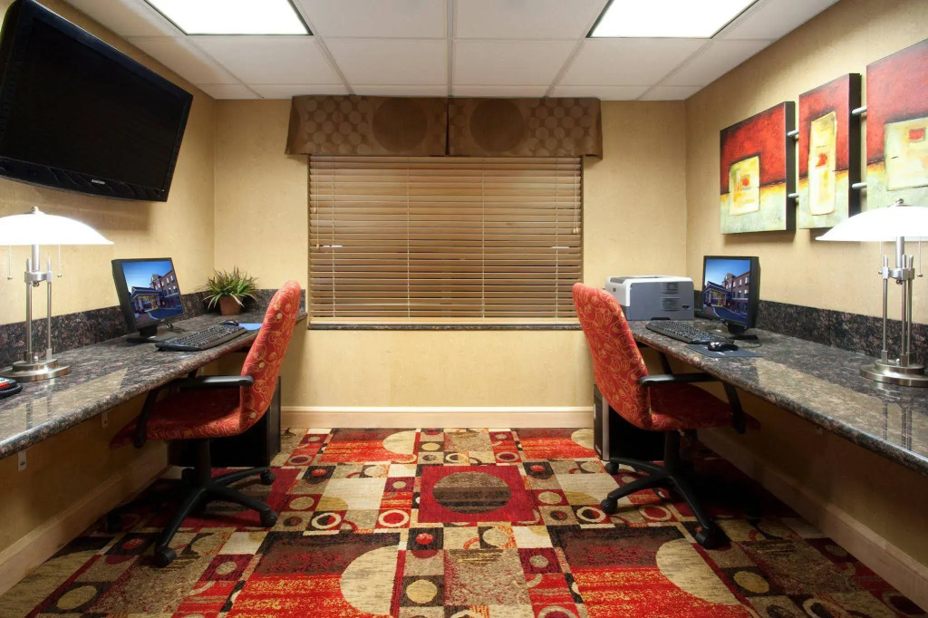 Holiday Inn Express West Valley City by IHG