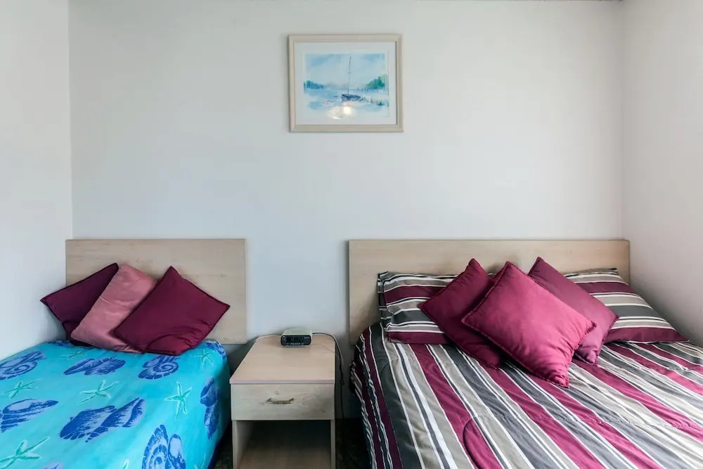 Laman Lodge, Unit 3, 15 Laman Street,
