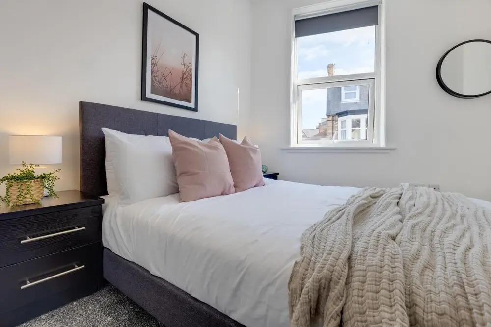 Scarborough 2BR Apt Near Beach & Park
