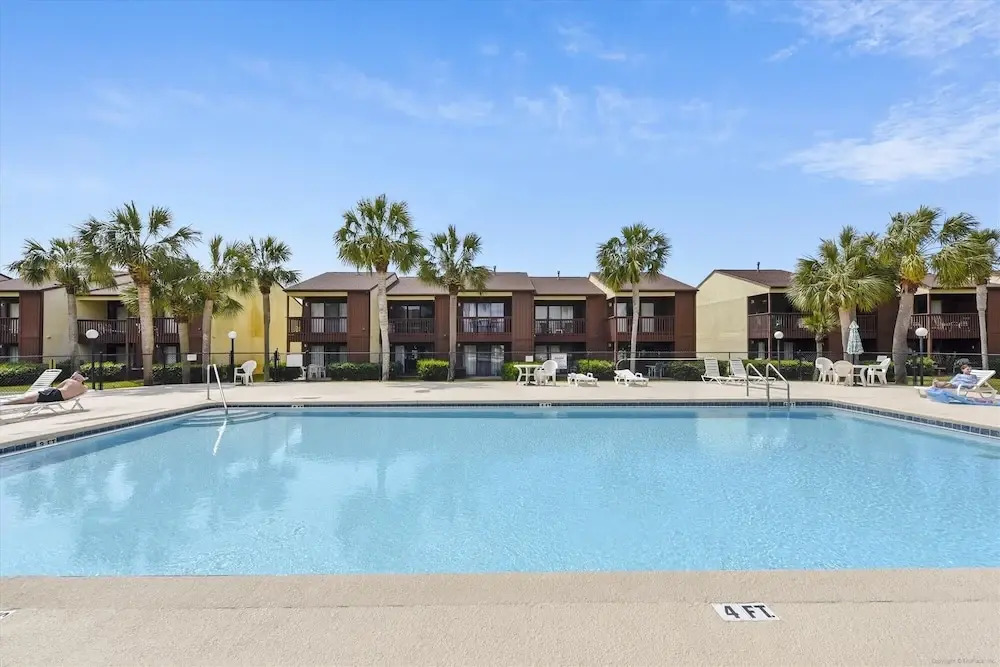 Beachwalk 18d 2 Bedroom Townhouse