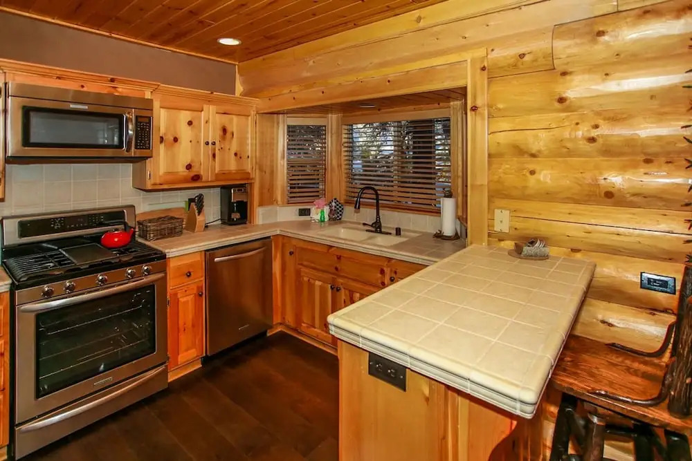Log Home Retreat-1824 by Big Bear Vacations