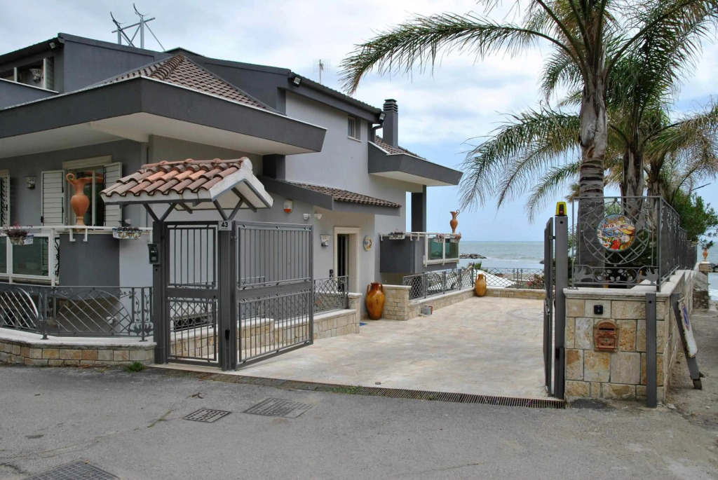 Villa Venus on the Beach