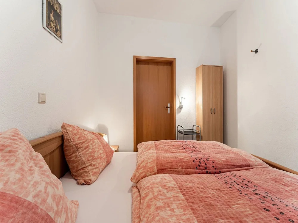 Home for 5 Persons in 1350 Year Old Mosel Town