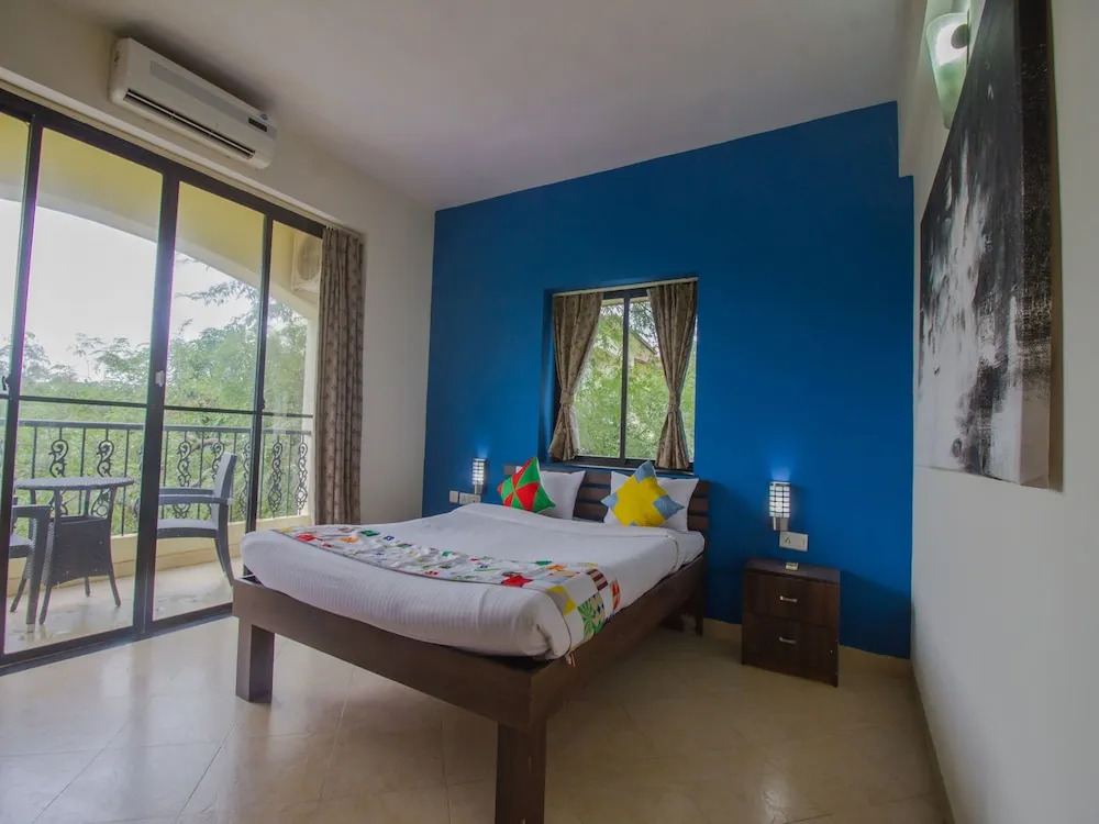 OYO 16805 Home Pool View 2BHK Assagaon