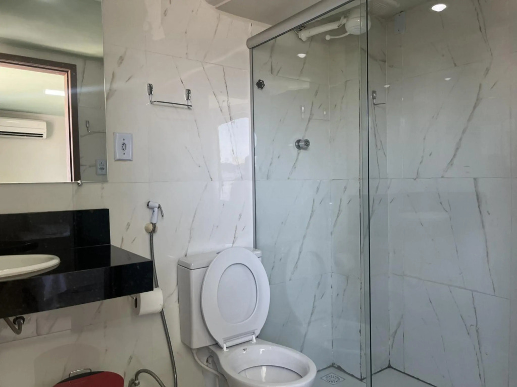 River Class Hotel