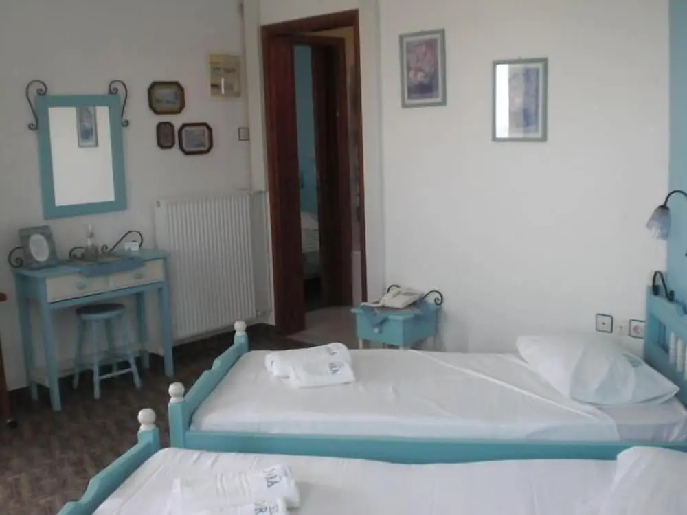 Doras Studios & Apartments