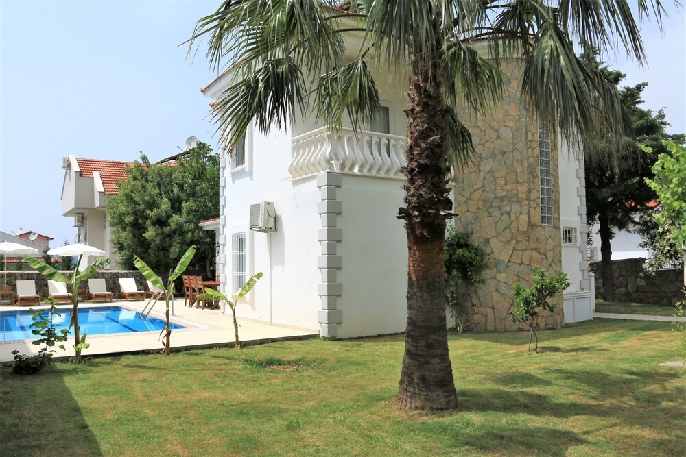 VILLA PALM