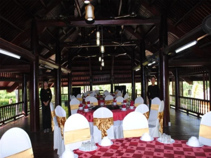 Phuc Xuan Resort