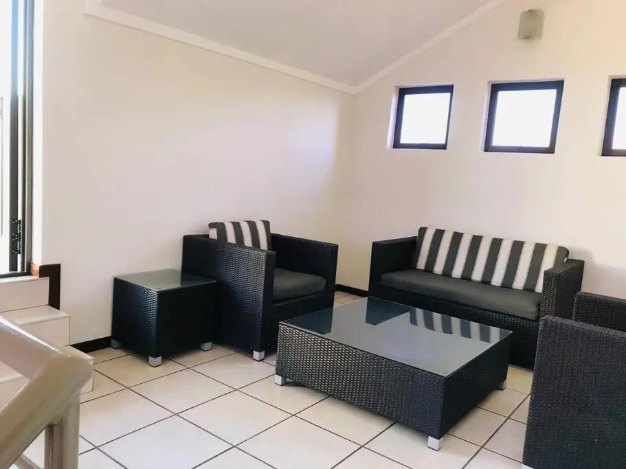 One-Bedroom @24Malibu Loft