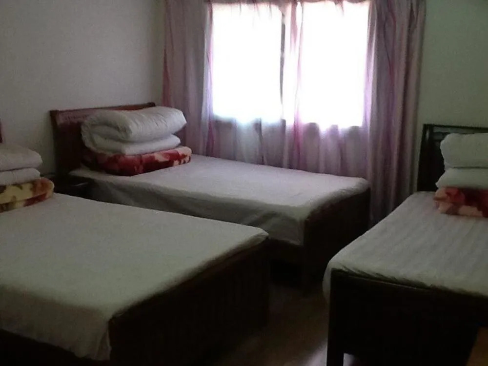 Lushan Xiaoli Family Inn
