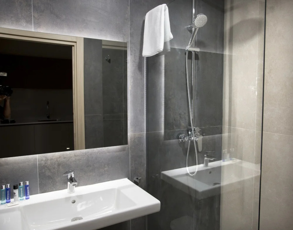 Prisma Suites