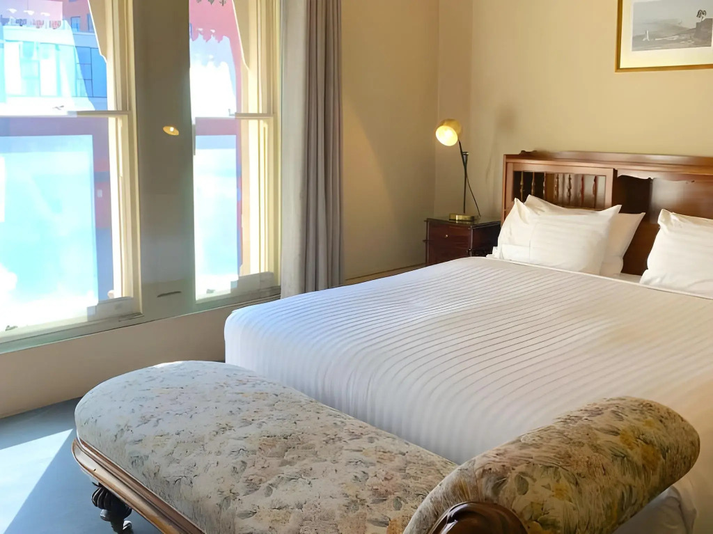 The Macquarie Hobart