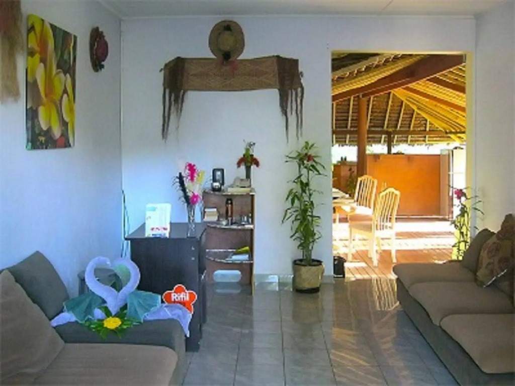 Paray Lodge