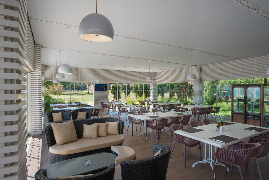 Effect Algara Beach Resort