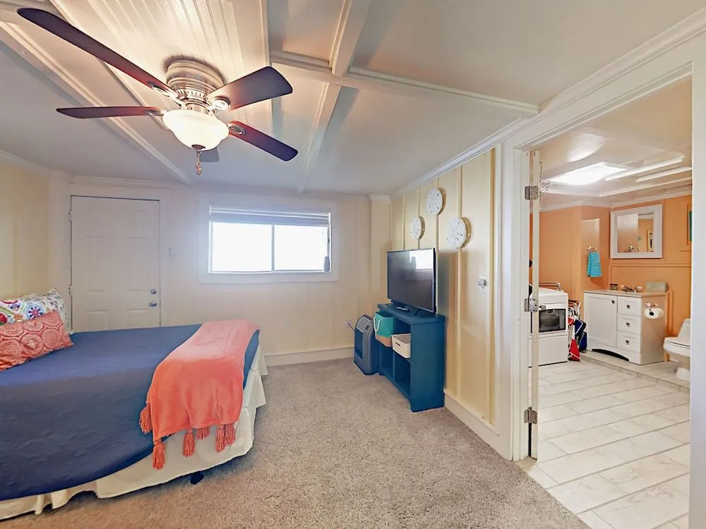 13114 John Reynolds Rd Home 3 Bedrooms 2 Bathrooms Home