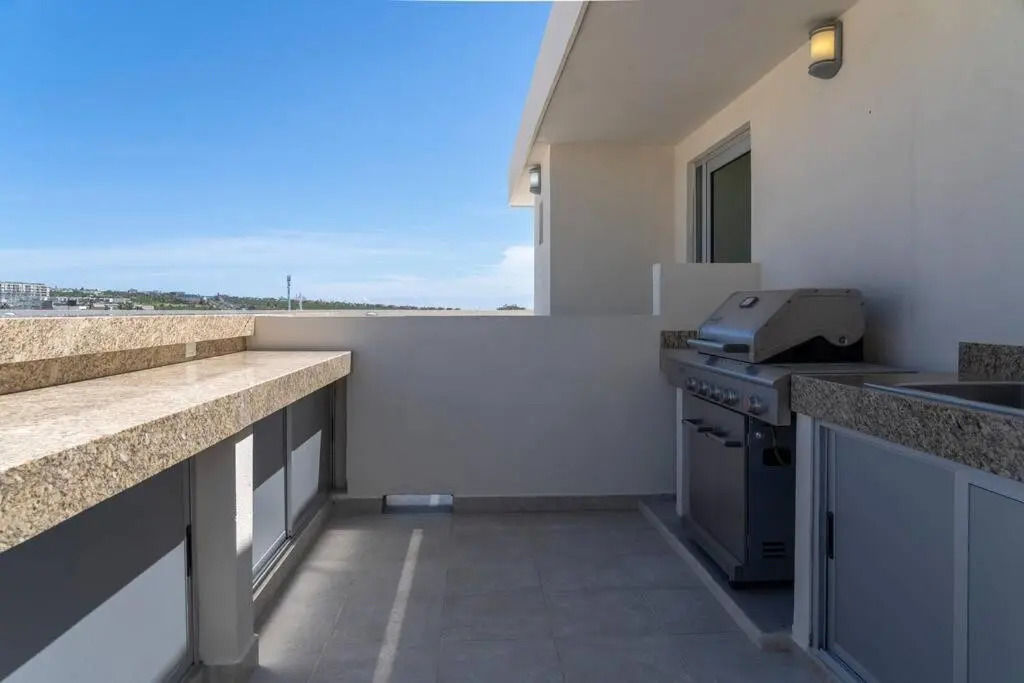 Brand new 2 Bedroom 2 Bath condo with rooftop pool Camino Viejo 403