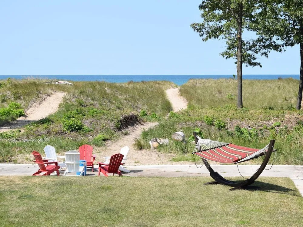 Lake Michigan Beach Cottages