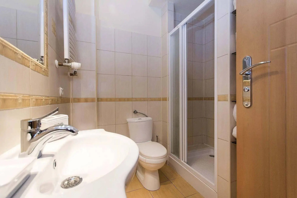 Apartament White Lions
