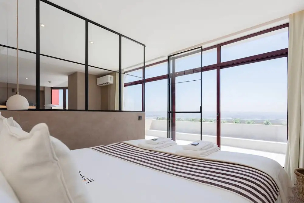 Liiiving in Gaia - Panoramic Terrace Penthouse