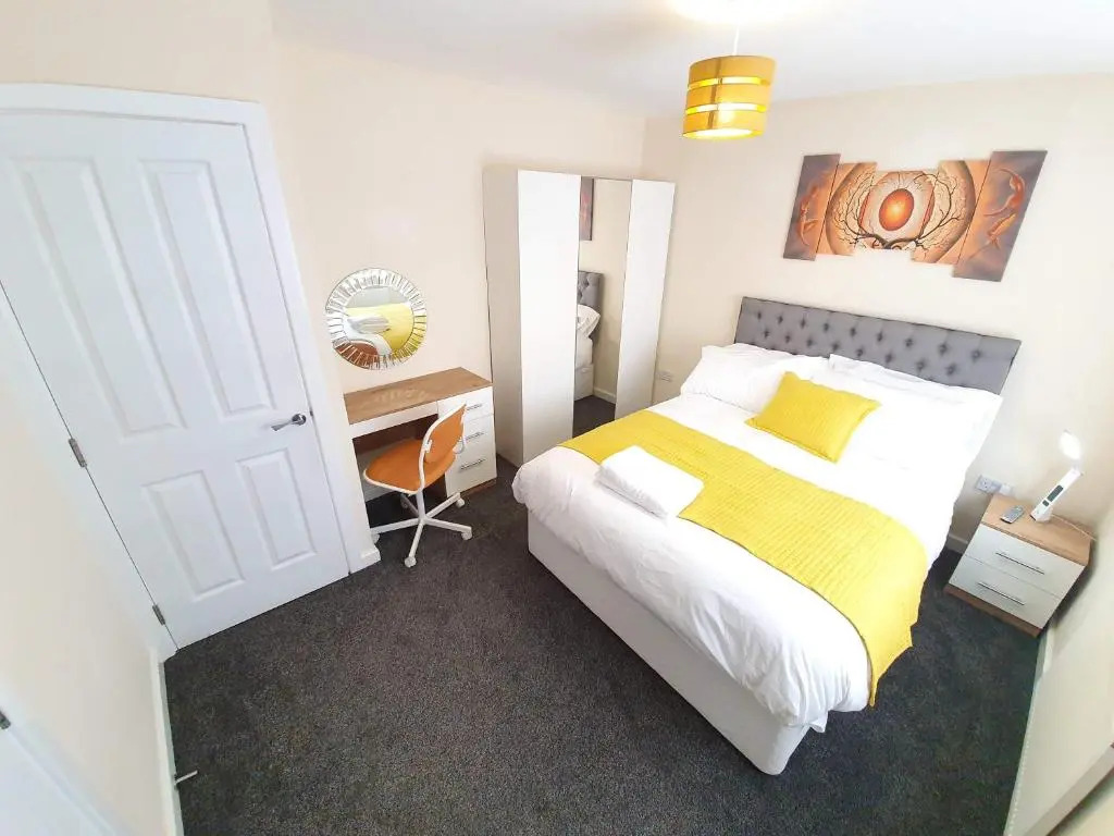 Salford Holiday Apartment Manchester