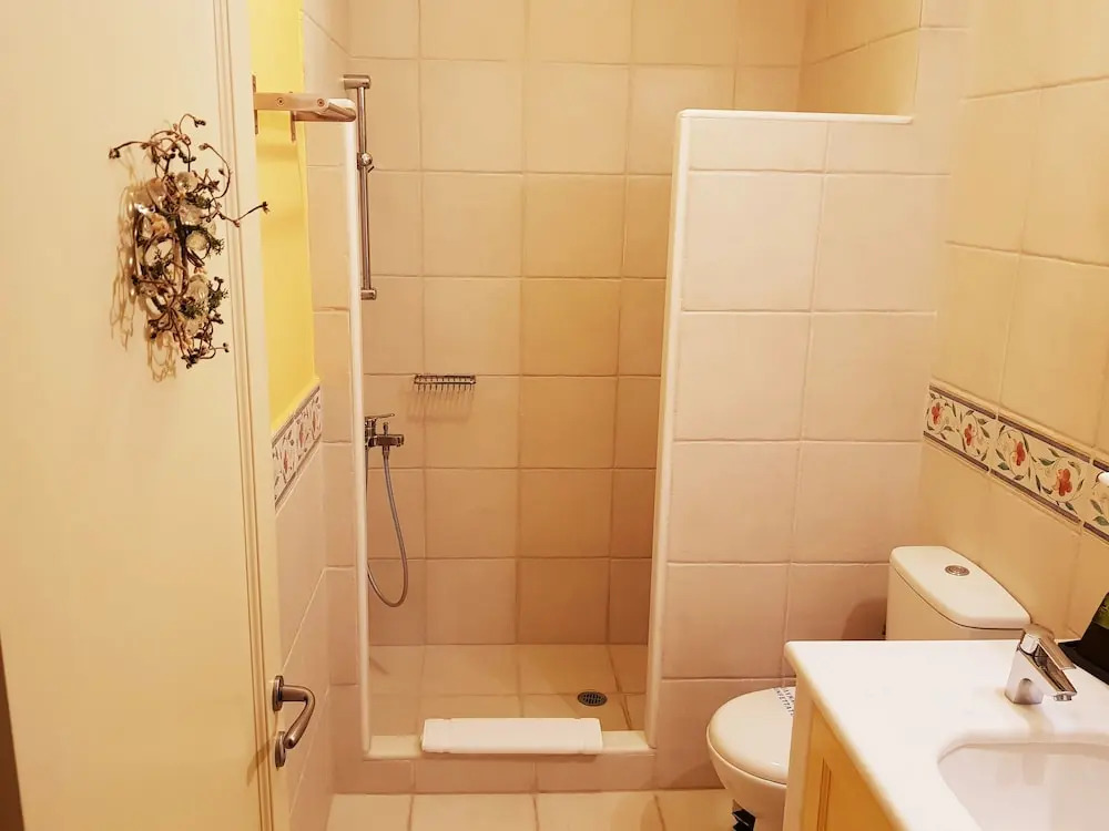 PLEIADES lUXURY APARTMENTS