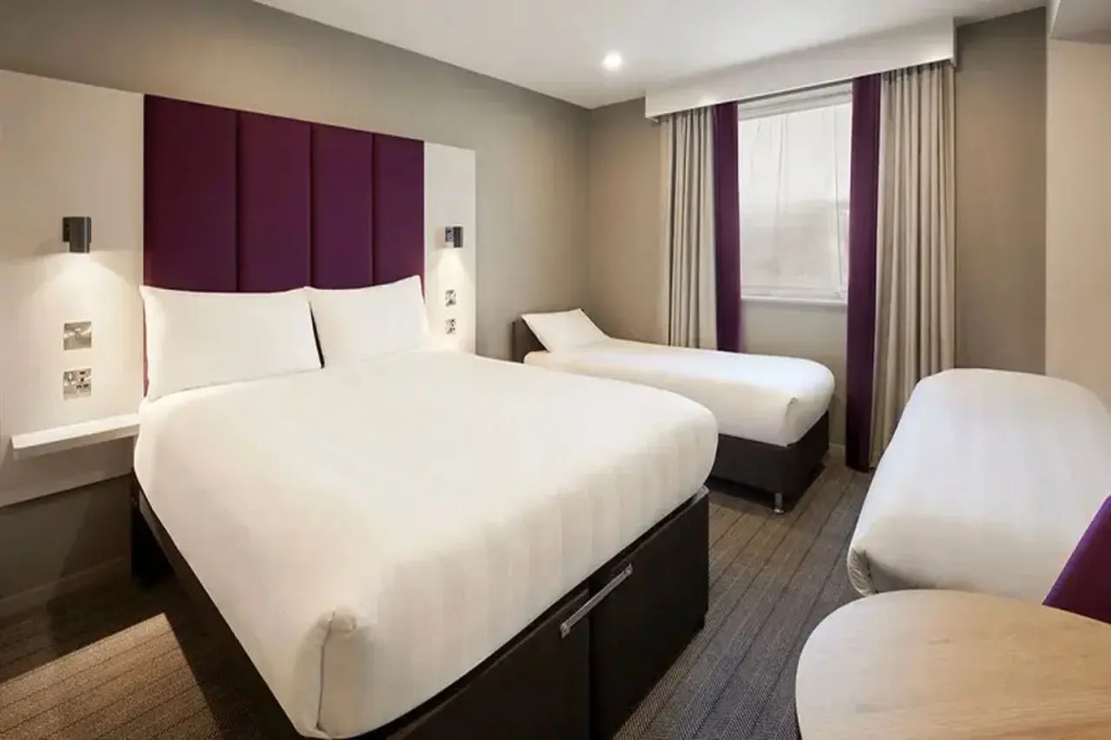 Premier Inn Glasgow City Centre South
