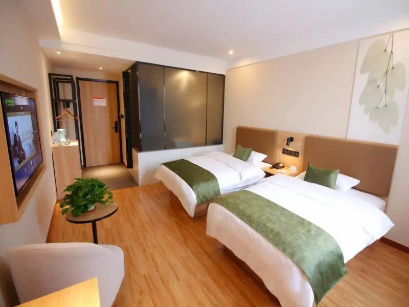 GreenTree Inn Jiangsu Changshu Southeast Yuyue Pla