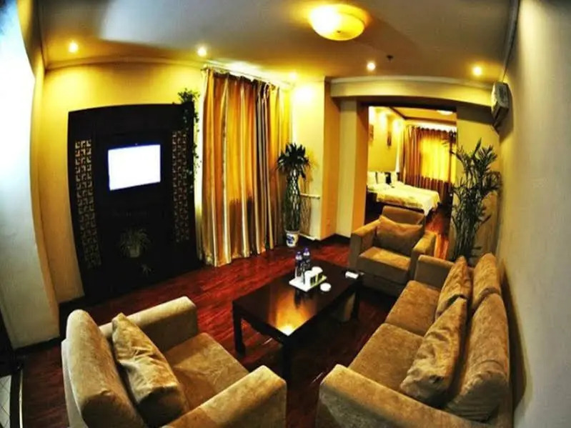 Green Tree Inn Taiyuan Eastern Qinxian Hotel