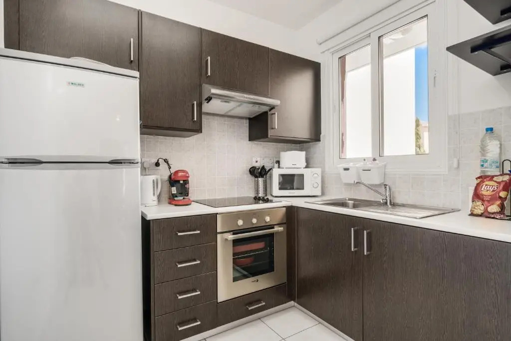 Lovely 2 Bedroom Family Apartment w/ Pool