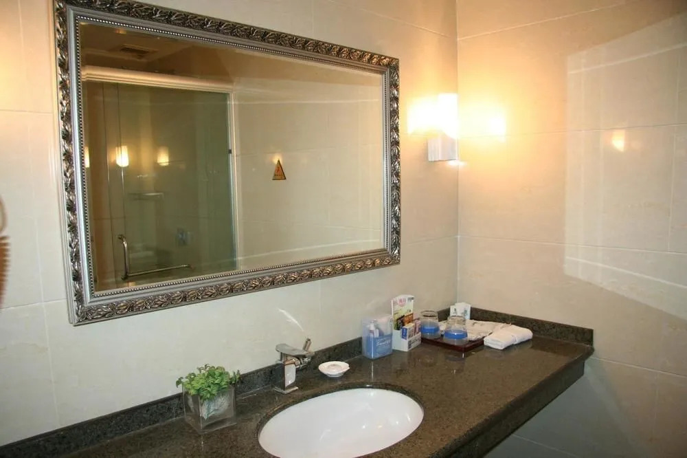Zhengzhou Central Asia Boutique Inn