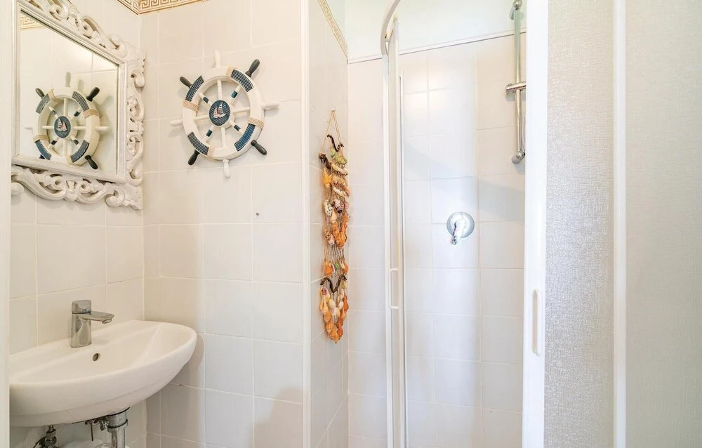 Nice Apartment in Follonica With 3 Bedrooms and Wifi