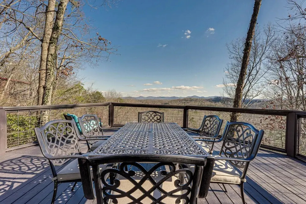 Mountaintop Blue Ridge Cabin: 2 Mi to Downtown