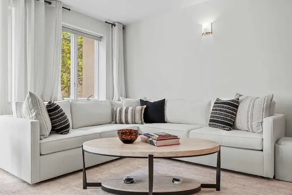 Prince by Rove Travel 2BR Soho Condo w Terrace