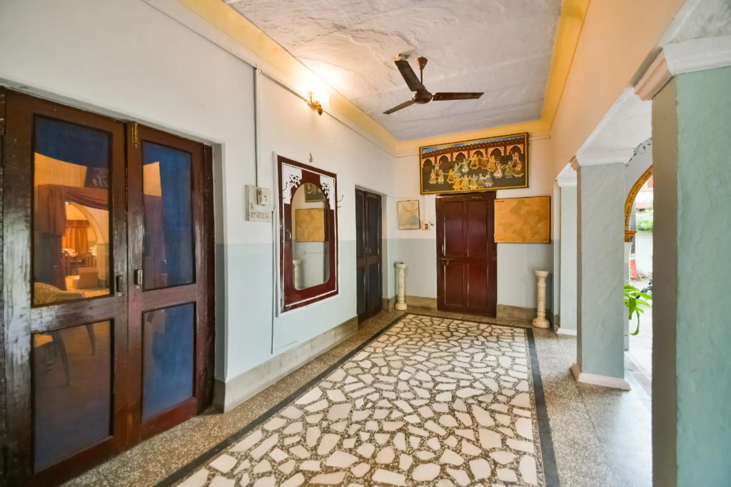 OYO Flagship 47097 Hotel Raj Kesar