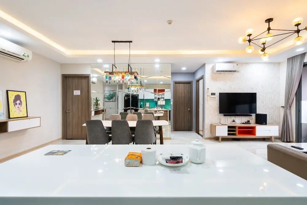 3BRs Luxury Apartment Cityview
