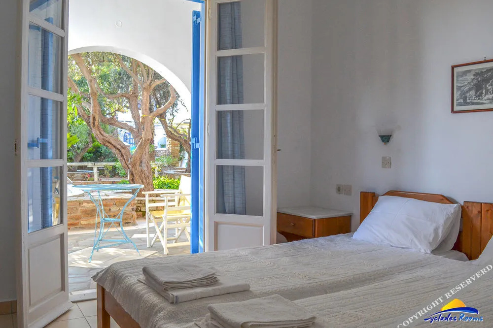 Cyclades Rooms