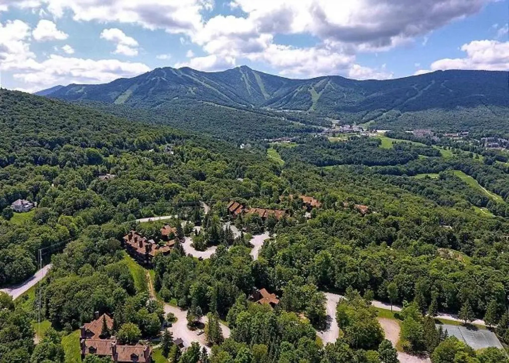 Highridge Condominium Unit E11