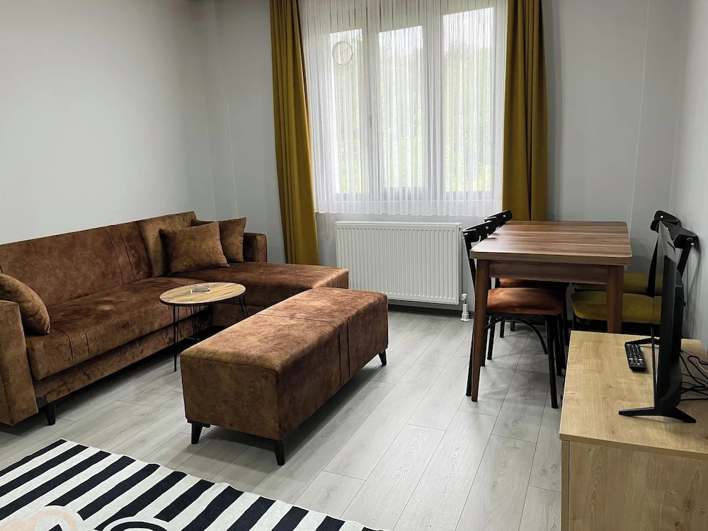 Ozn Suit Airport Hotel