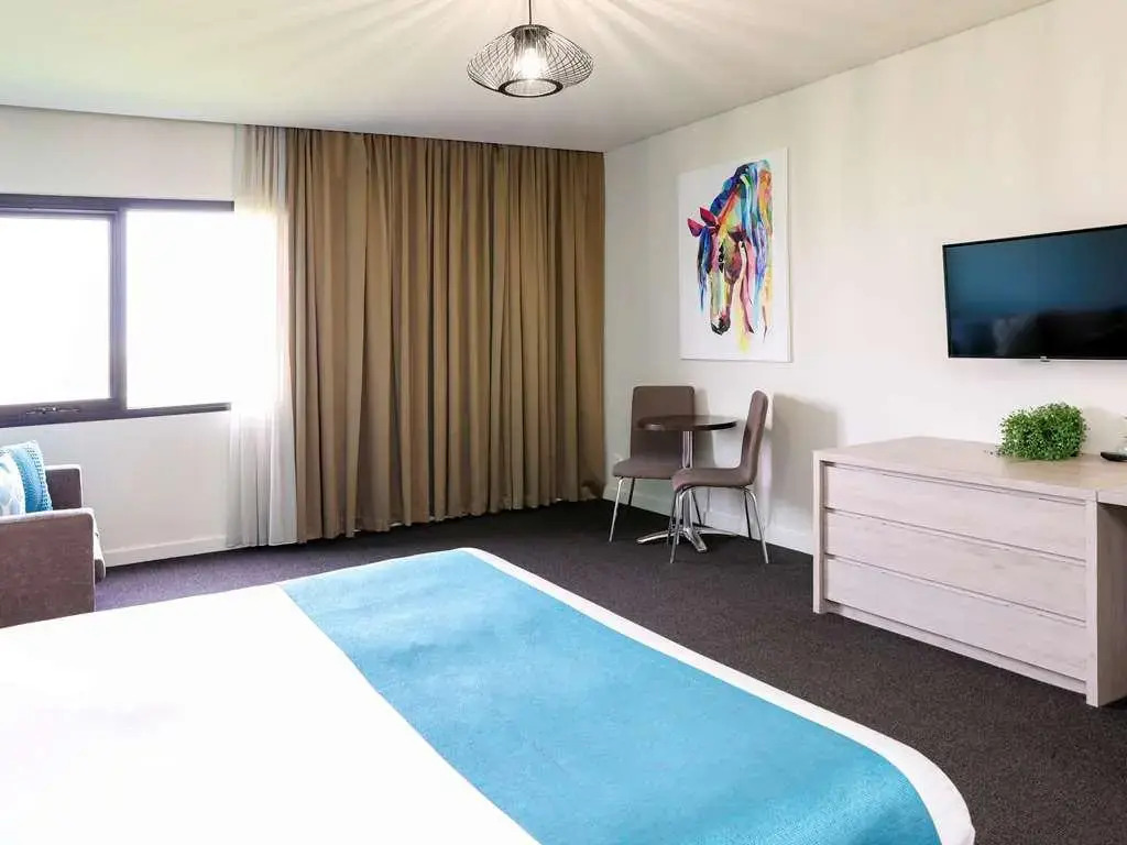 Mantra Melbourne Melton