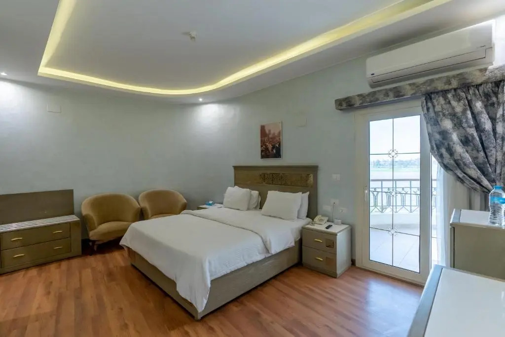 Lotus Luxor Hotel