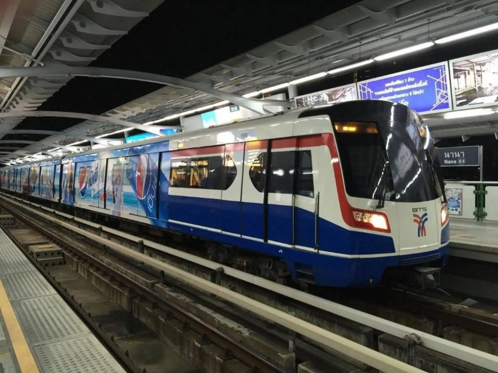 Aspira On 8 Sukhumvit BTS Nana