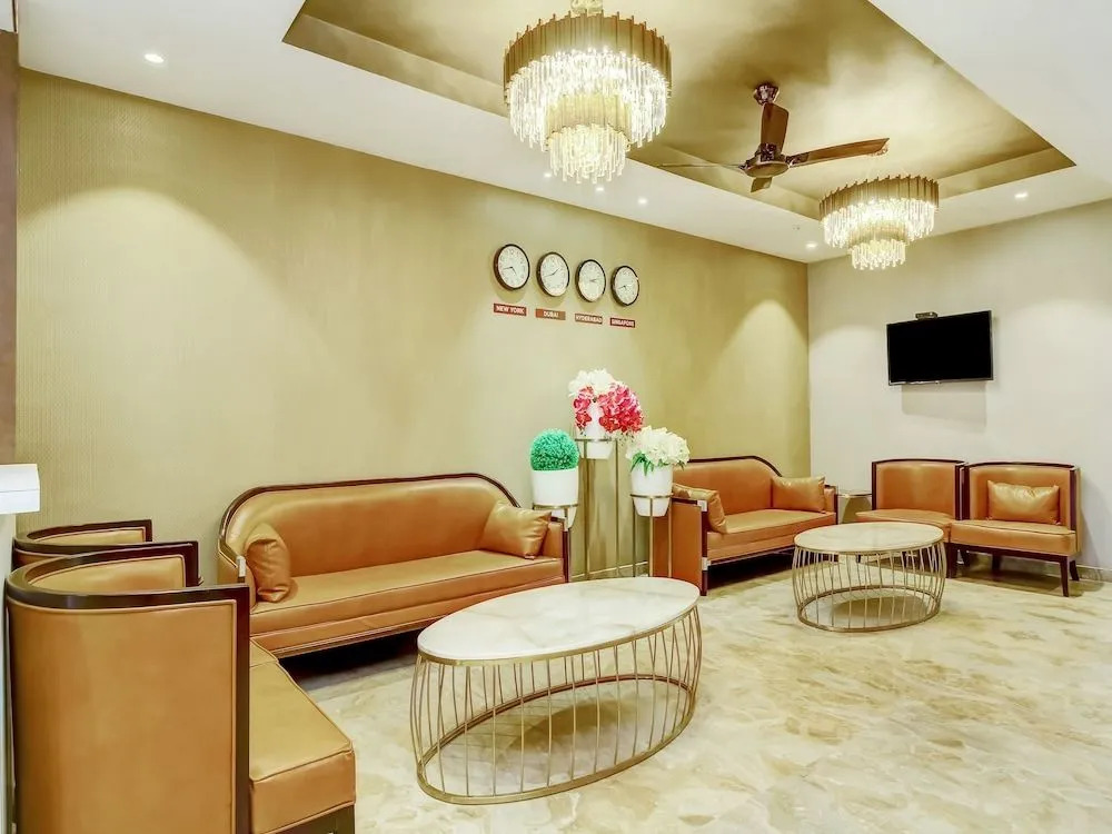 Capital O 28086 Sindhura Grand