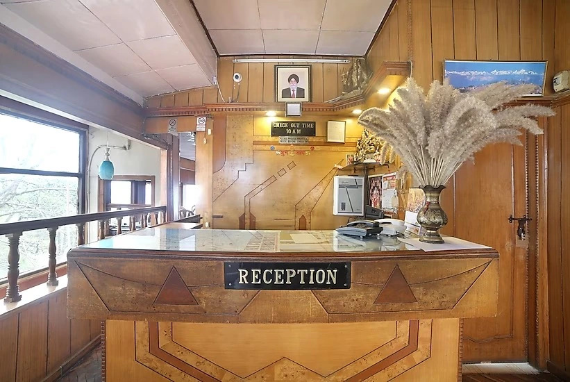 Hotel Kahkashan