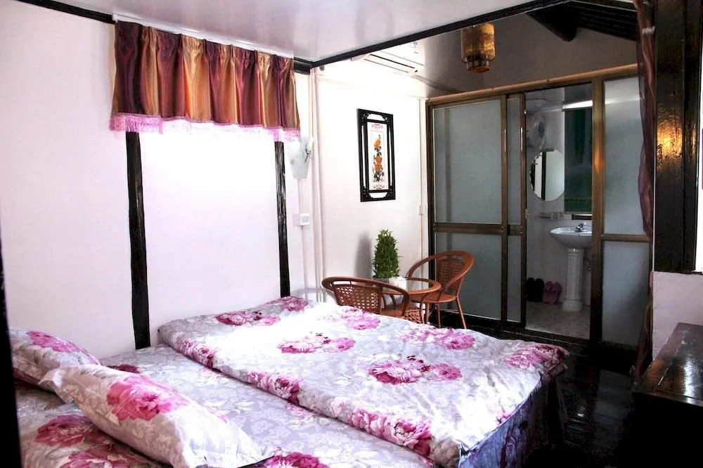 Jiaodian Inn