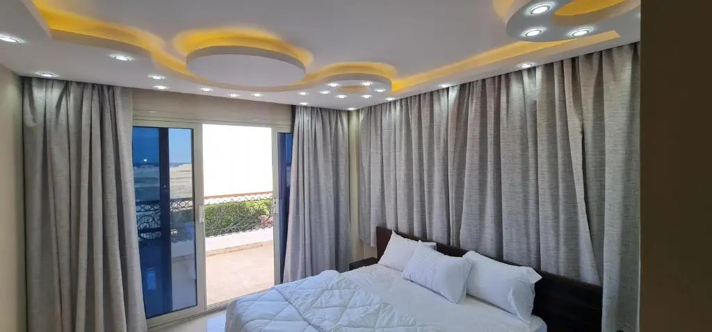 Amazing 5 Bedroom Villa with Private Swimming pool