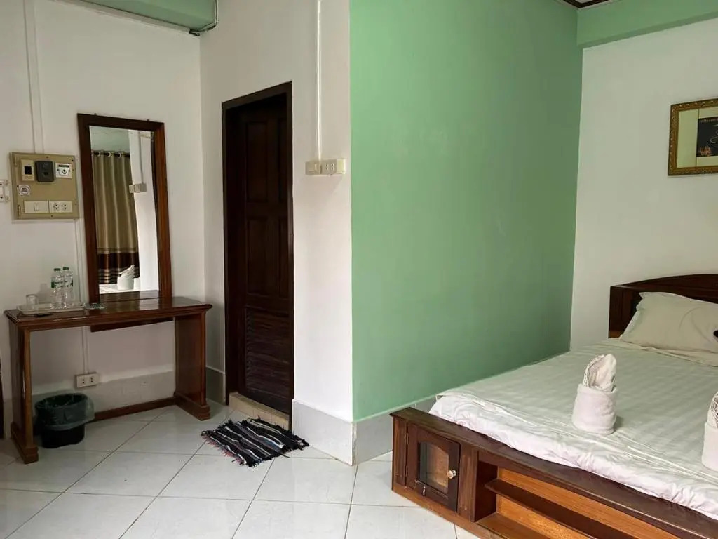 Bountang Mountain View Riverside Hotel
