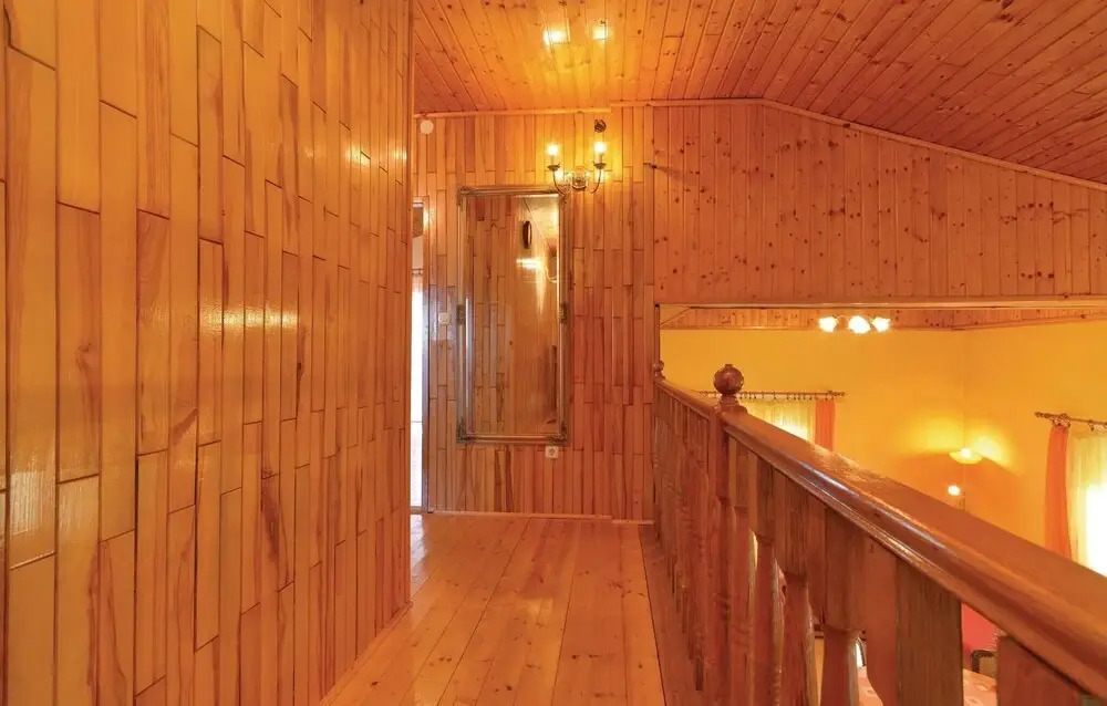 Beautiful Home in Nadin With Wifi and 3 Bedrooms